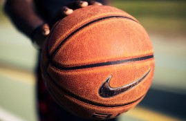 多米体育app-东契奇状态火爆，巴黎大师赛常规赛对阵洛杉矶湖人，多特蒙德力争连胜